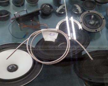 https://epicenterofsound.ru/files/products/IMG_20170422_123220.800x600w.jpg?3742d57c37fefb8ecd88986b43c0945a