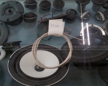 https://epicenterofsound.ru/files/products/IMG_20170422_123229.800x600w.jpg?07e73e7b48a0b20097067865550c3036